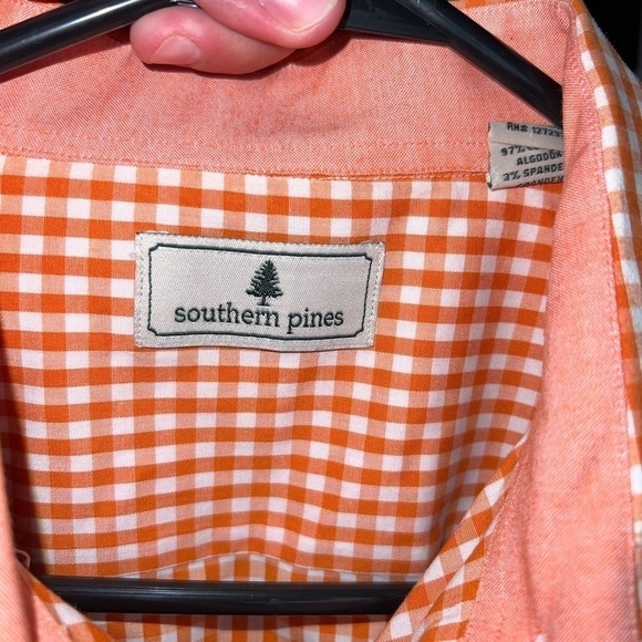 Southern Pines Orange/Knoxville
Gingham Shirt Size Large - Picture 2 of 7